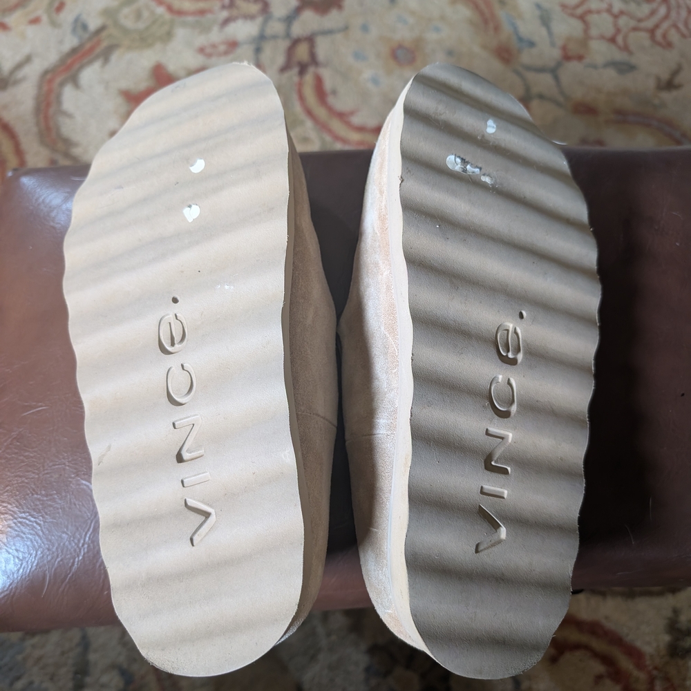 Suede Vince Slip-On Shoes Sz 9 - Picture 5 of 6